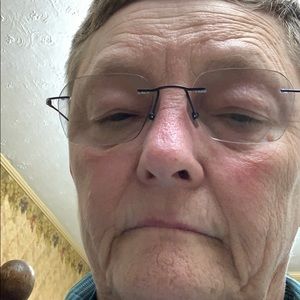 Meet your Posher, Debra